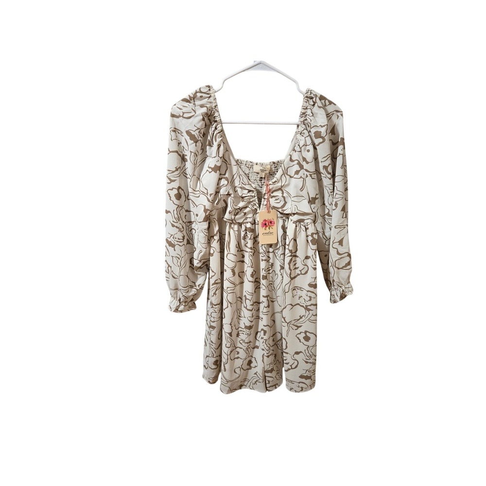 Entro Women Long Sleeve Floral Print Romper Cream & Tan Smocked